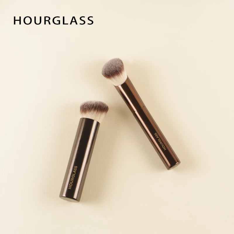 Hourglass Professional Makeup Brush